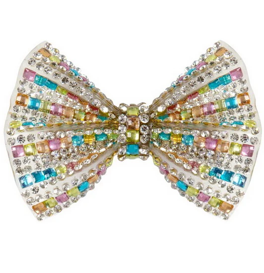 Pince à cheveux boucle de pierres précieuses